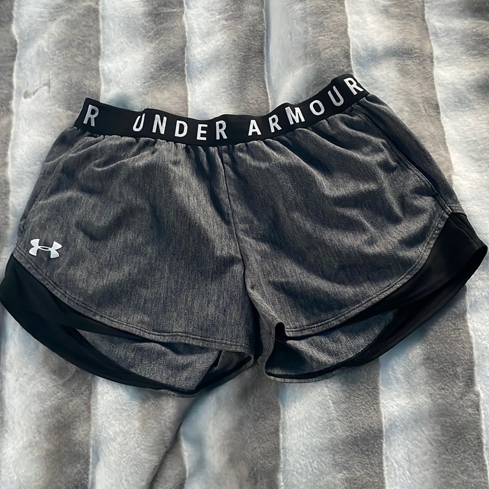Charcoal/black under armor shorts, size medium